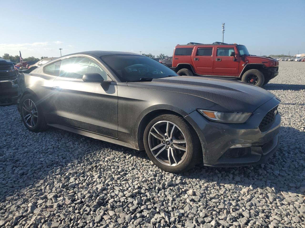 2017 Ford Mustang - Фото 4