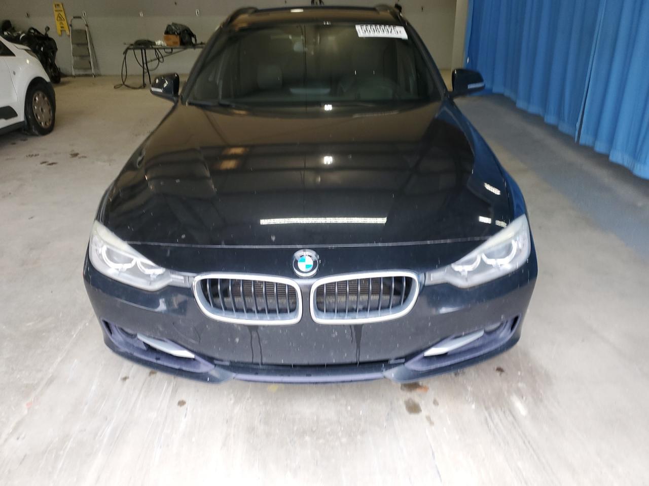 2014 BMW 328 Xi - Фото 5