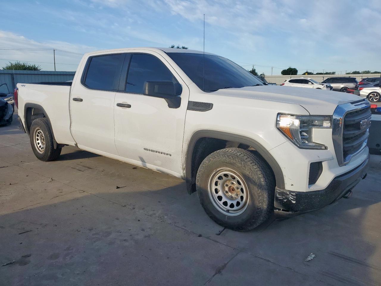 2019 GMC Sierra K1500 - Фото 4