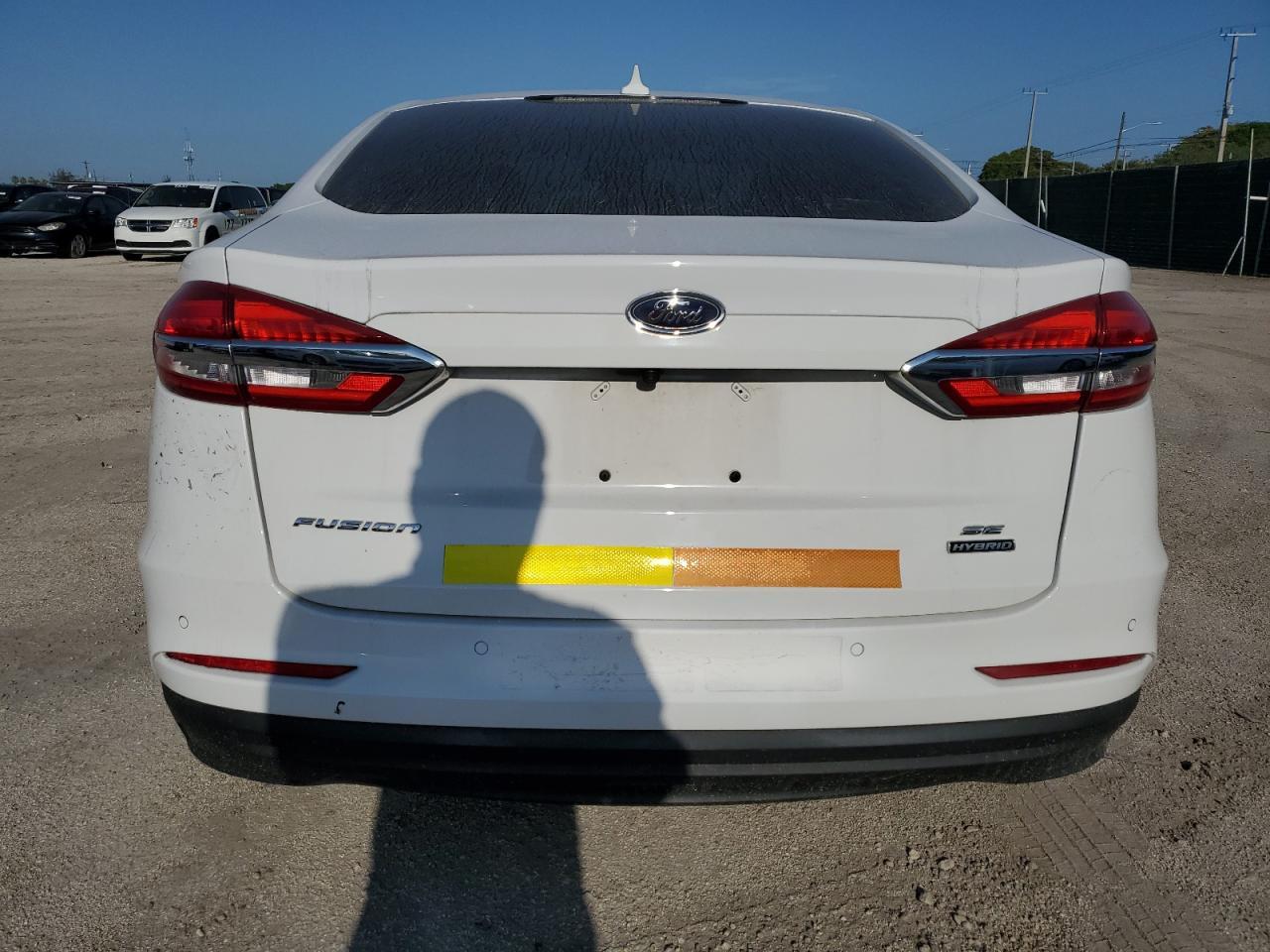 2020 Ford Fusion Se - Image 6