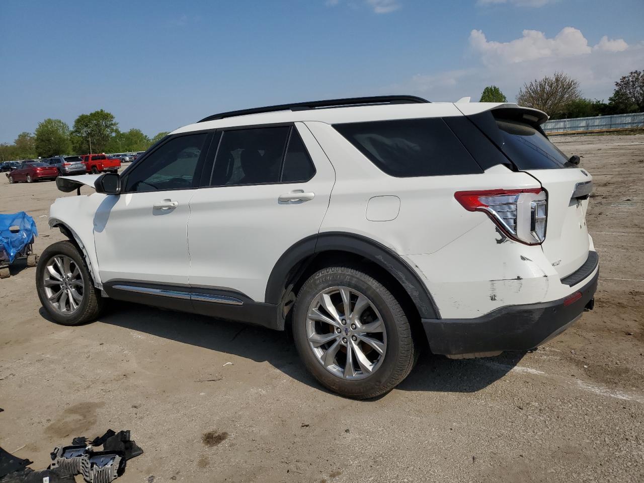 2020 Ford Explorer Xlt - Фото 2