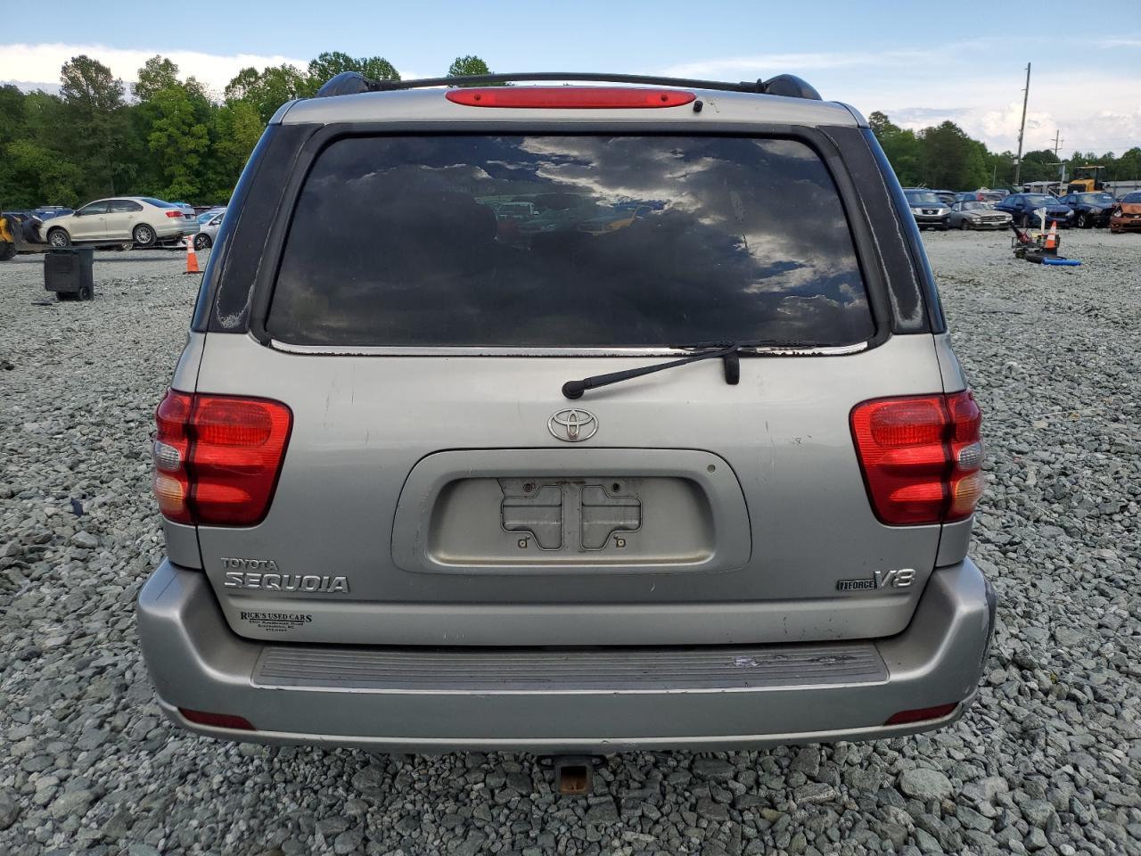 2004 Toyota Sequoia Sr5 - Фото 6