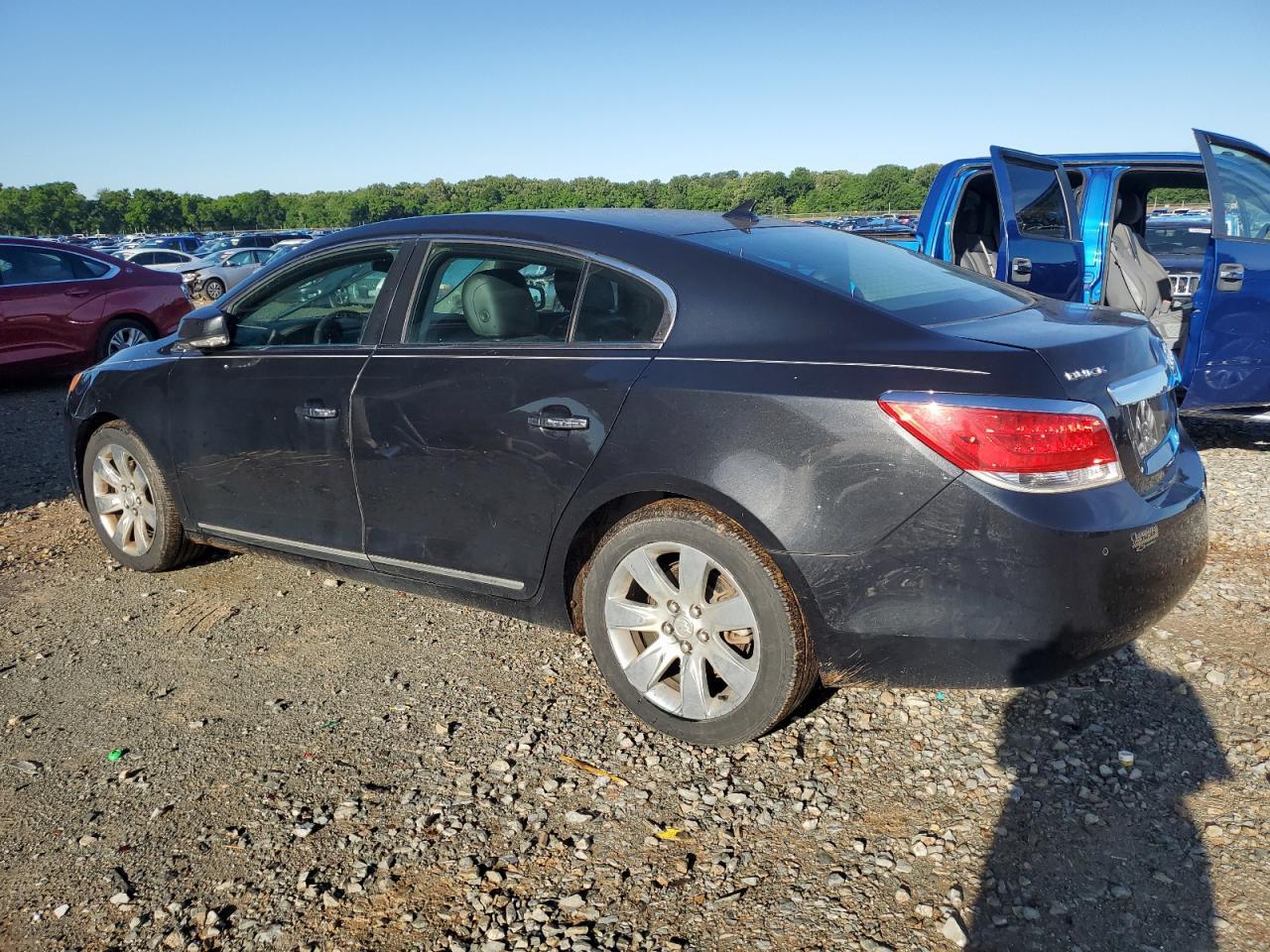 2011 Buick Lacrosse Cxl - Image 2
