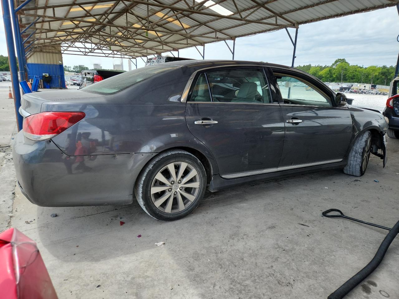 2011 Toyota Avalon Base - Image 3