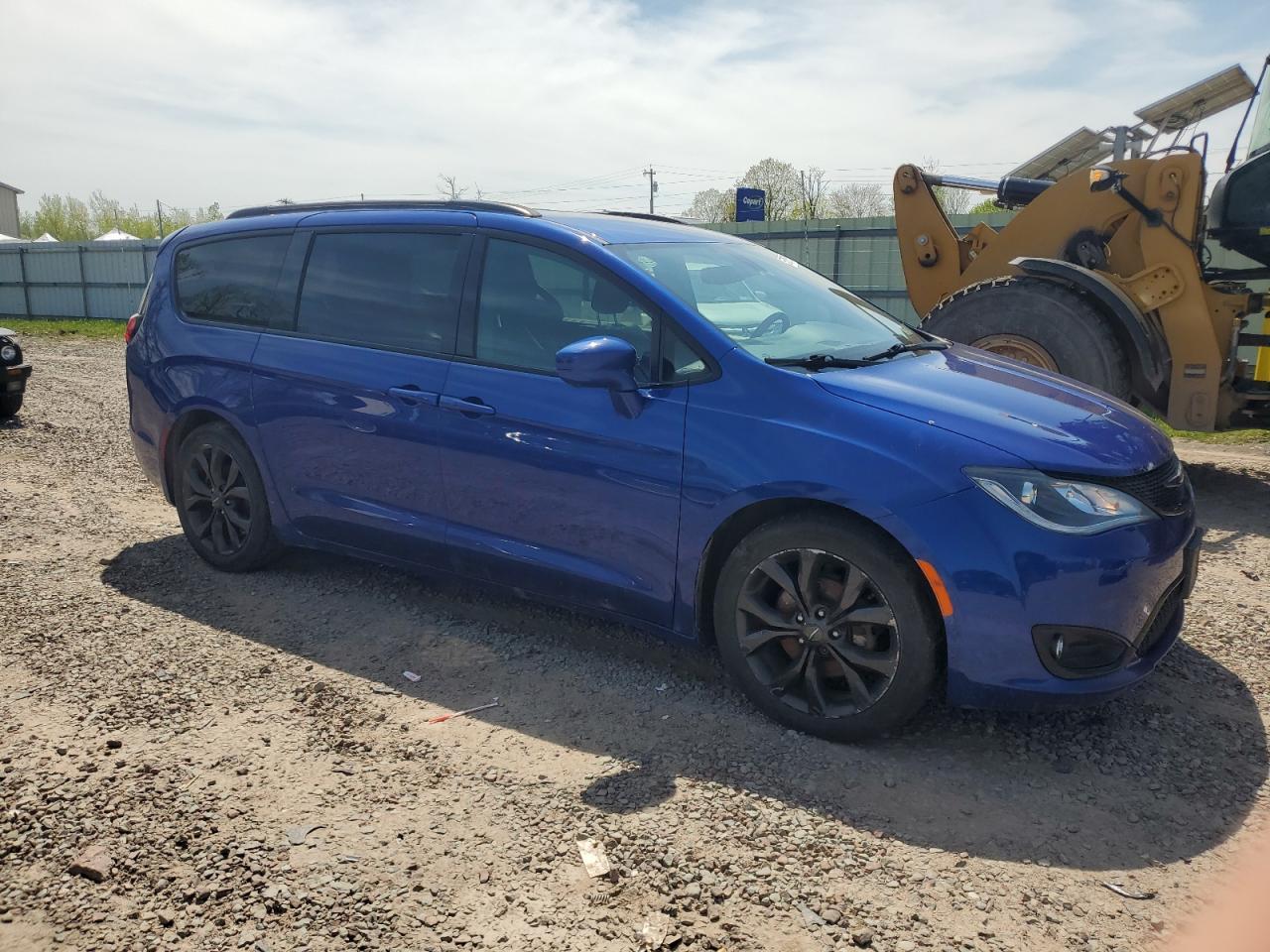 2019 Chrysler Pacifica Touring L - Фото 4