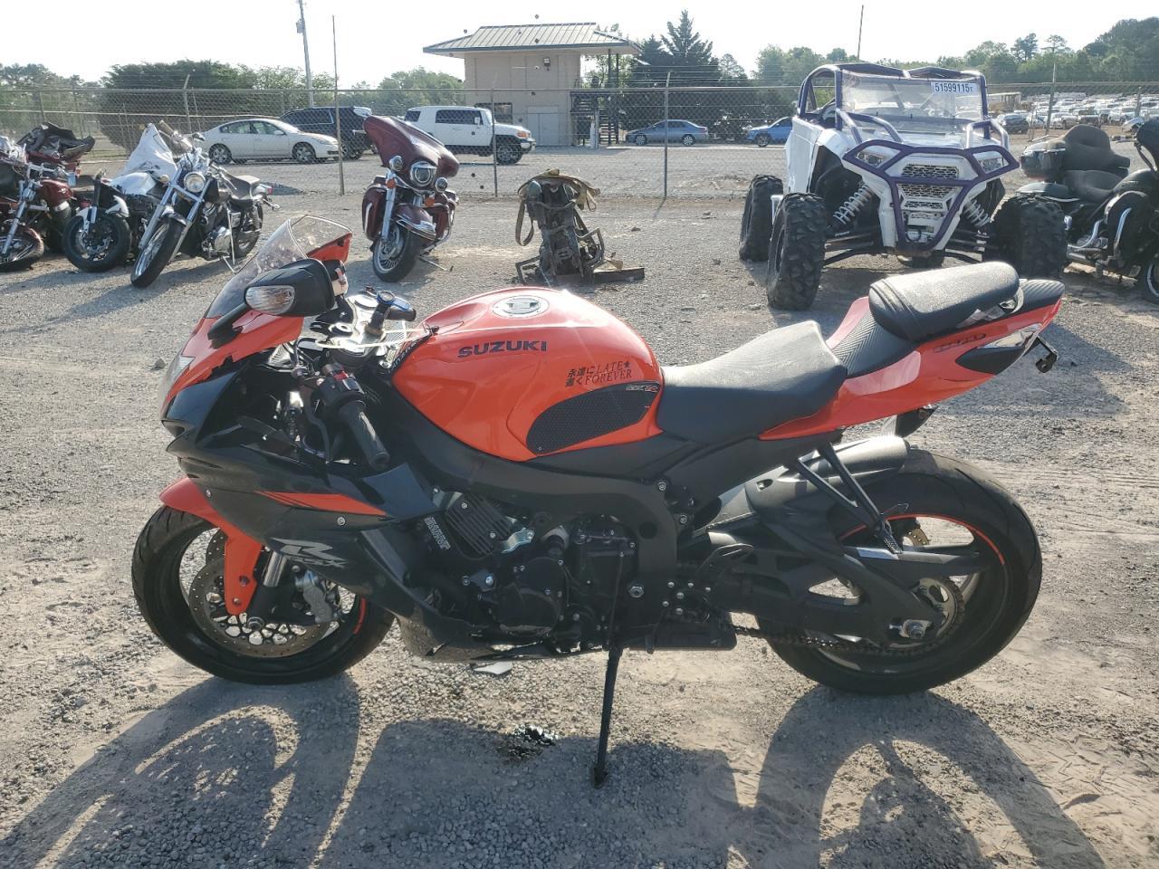 2022 Suzuki Gsx-R600 - Image 3