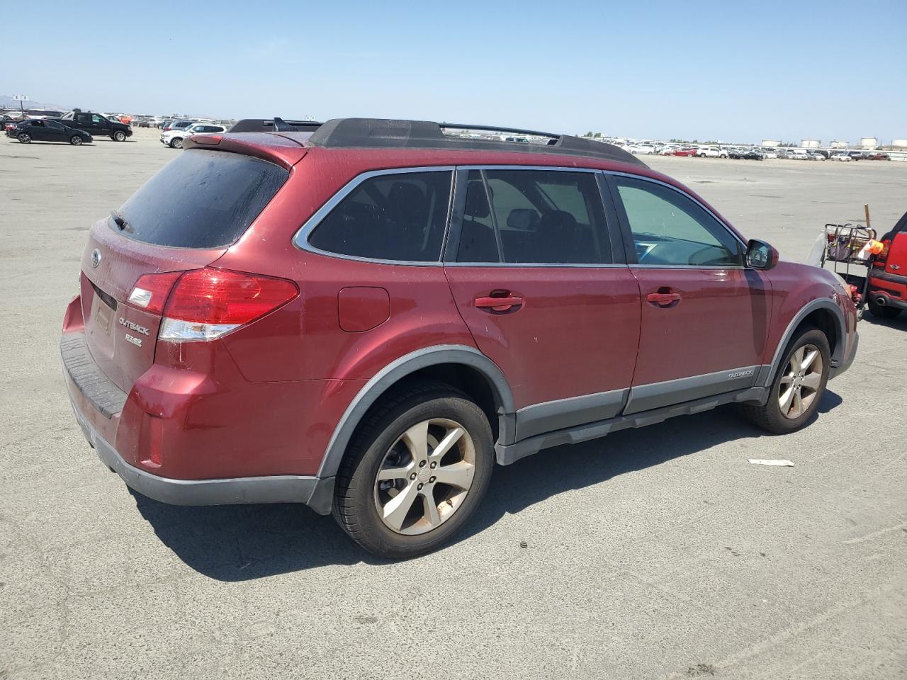 2013 Subaru Outback 2.5I Limited - Image 3