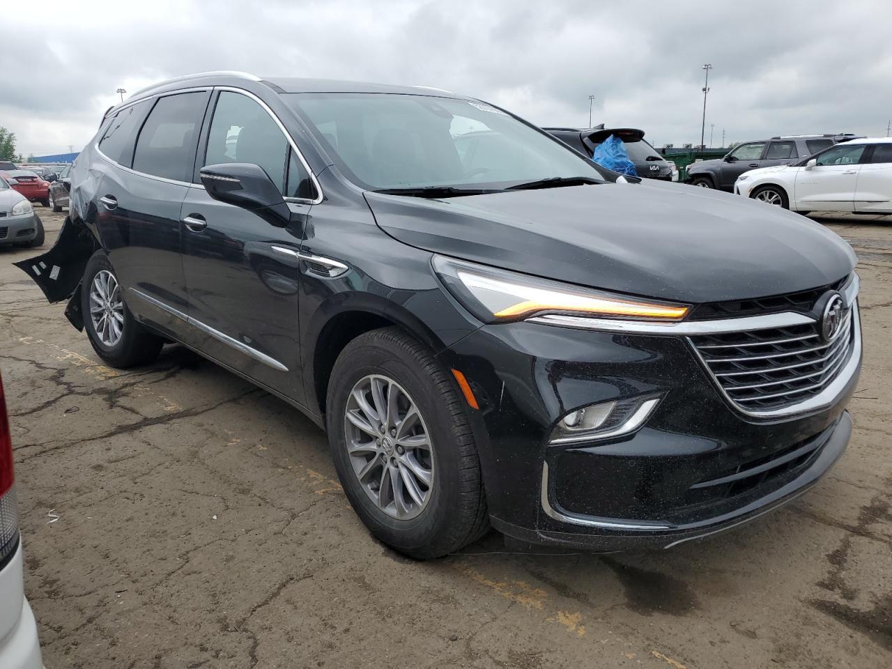 2024 Buick Enclave Essence - Image 4