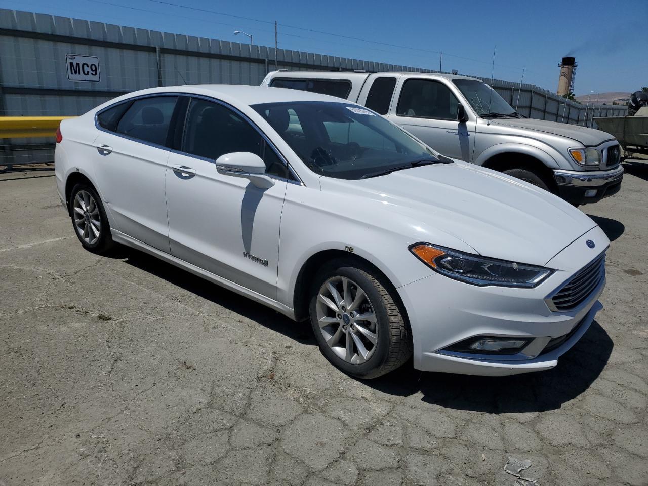 2017 Ford Fusion Se Hybrid - Image 4