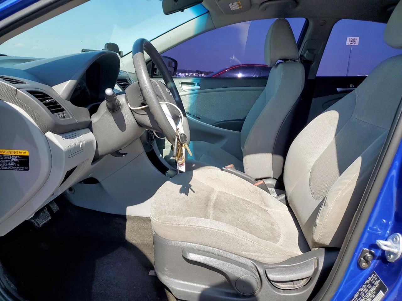 2013 Hyundai Accent Gls - Фото 7