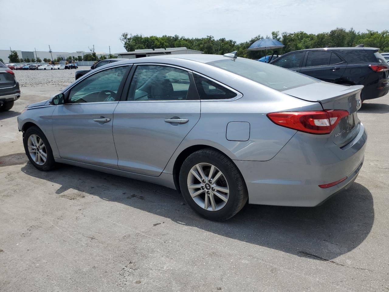 2017 Hyundai Sonata Se - Фото 2