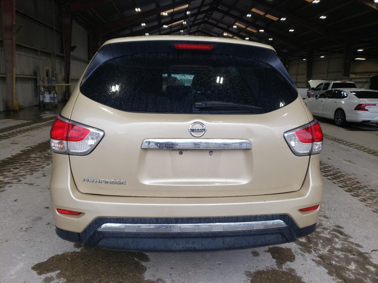 2013 Nissan Pathfinder S - Фото 6