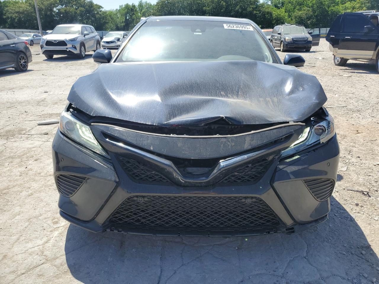 2018 Toyota Camry Xse - Image 5