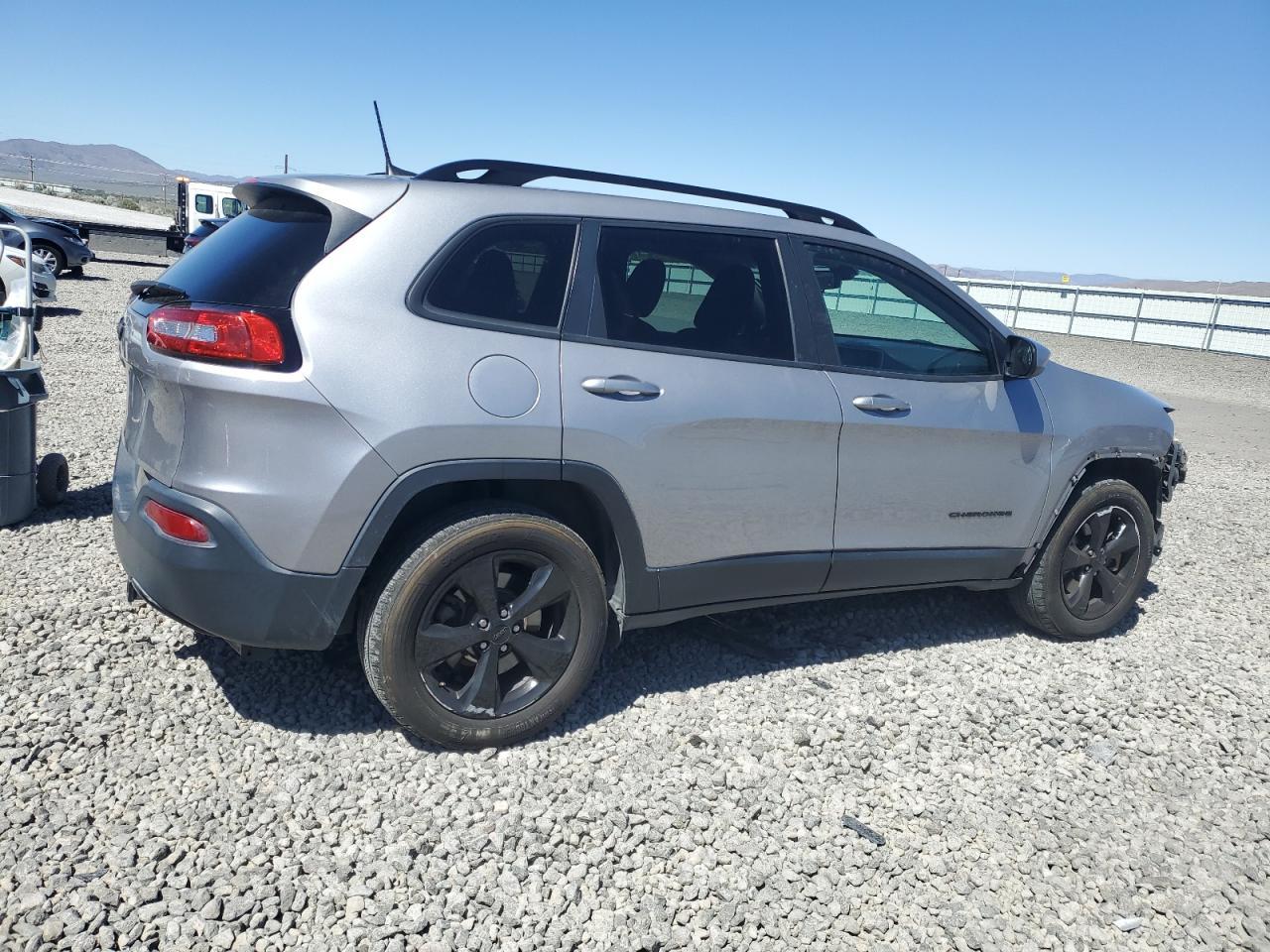2018 Jeep Cherokee Latitude - Фото 3