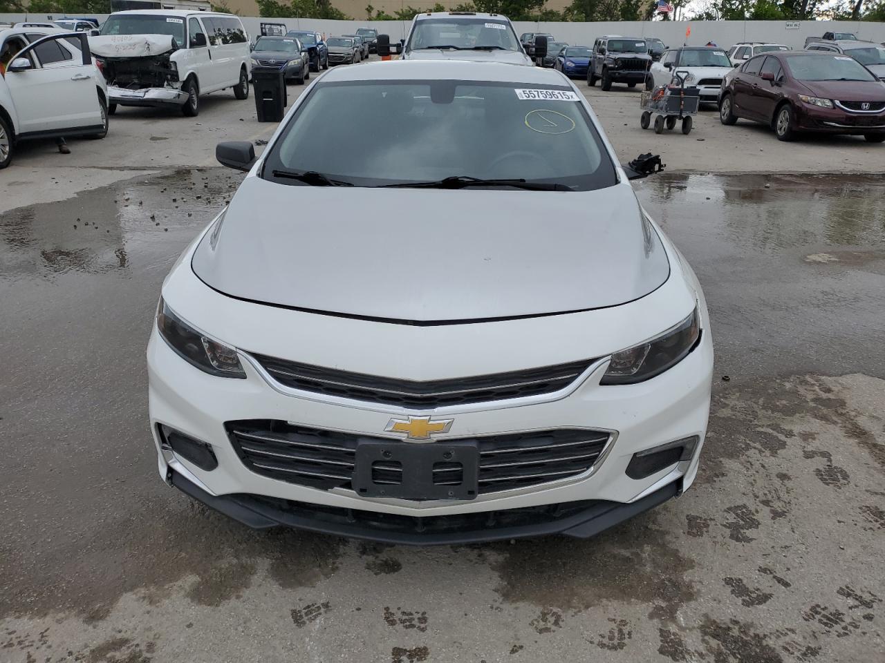 2017 Chevrolet Malibu Ls - Фото 5