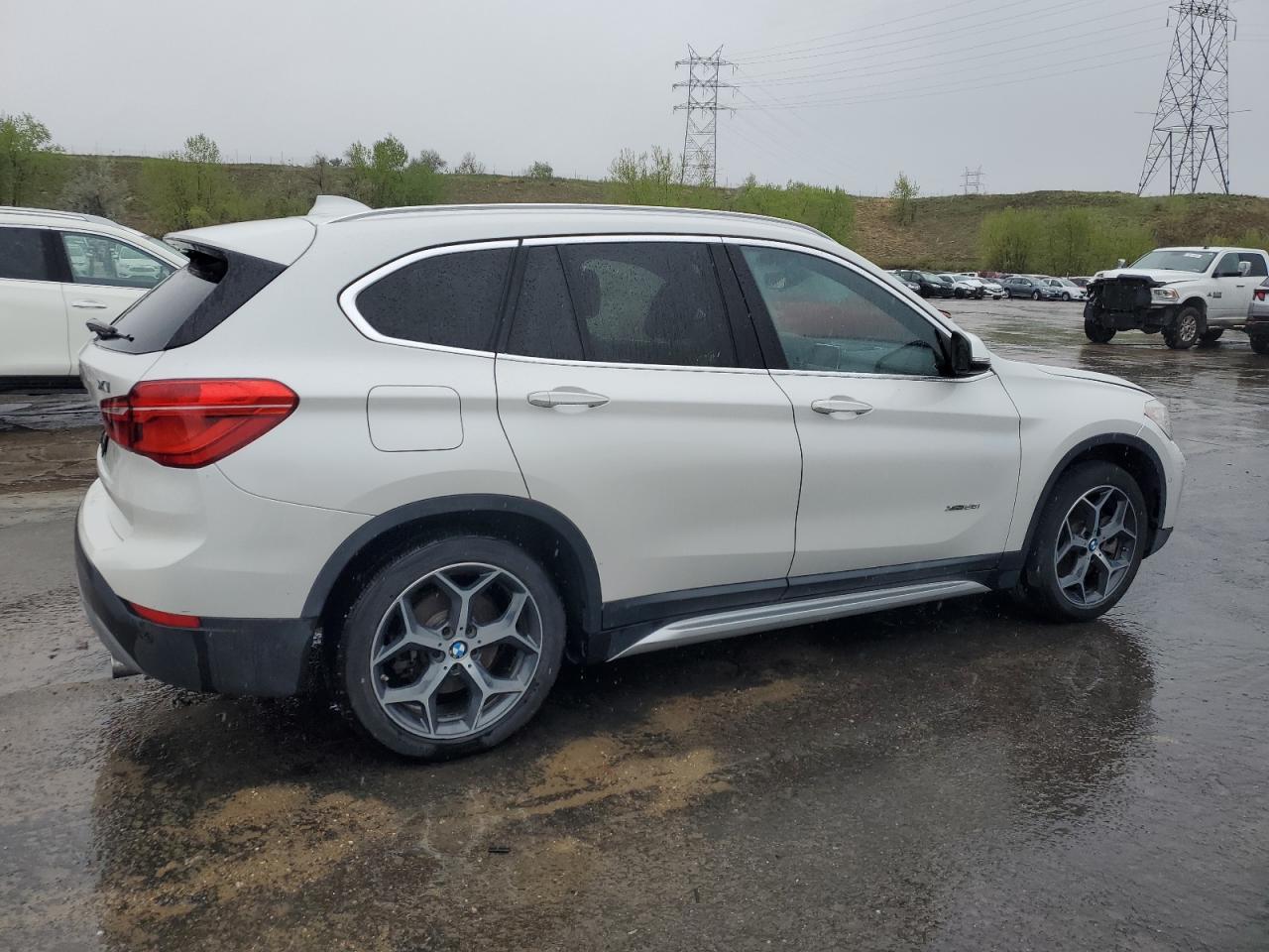 2016 BMW X1 xDrive28I - Фото 3