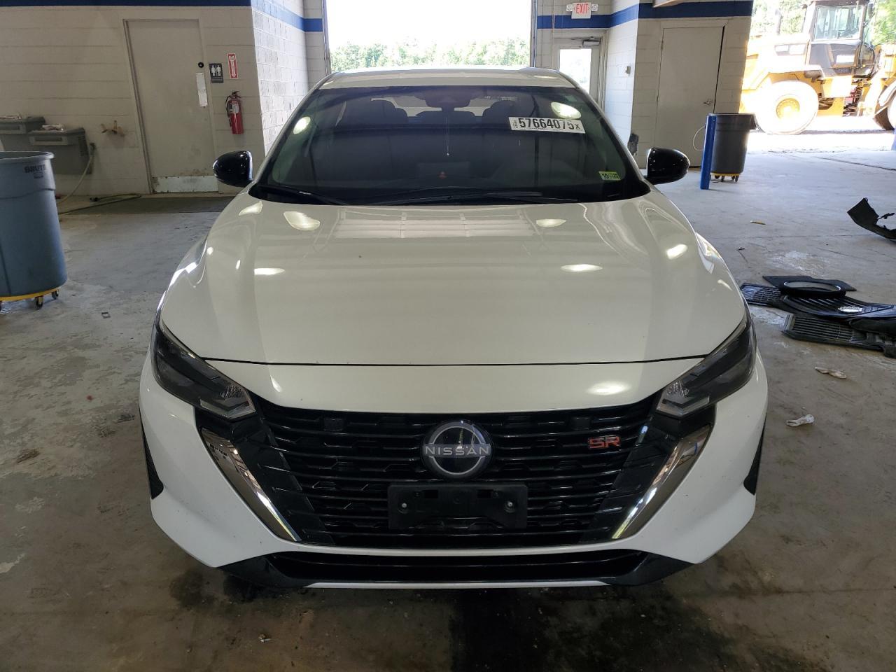 2024 Nissan Sentra Sr - Image 5