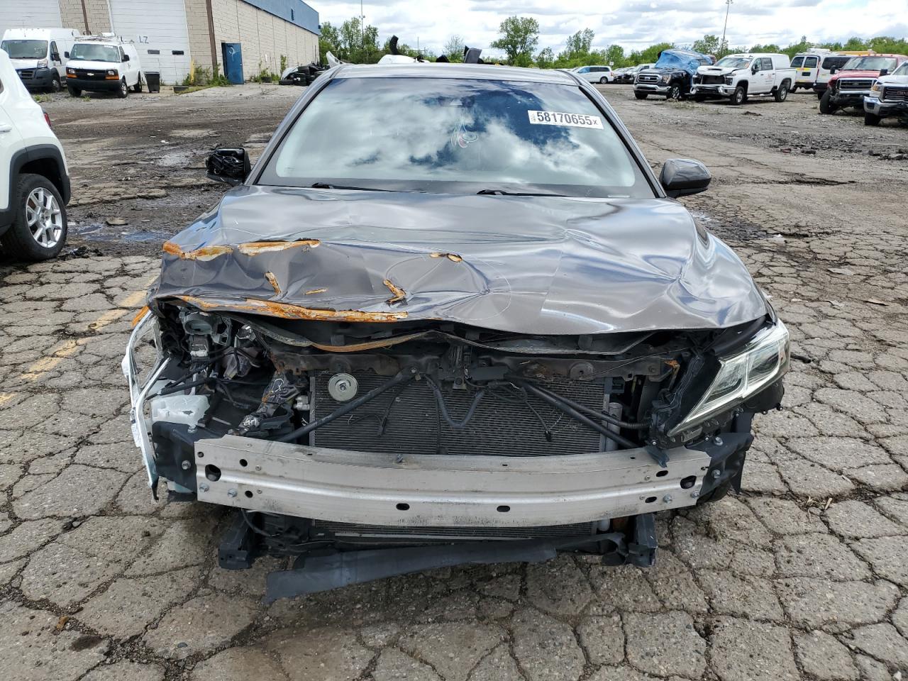 2019 Toyota Camry L - Фото 5