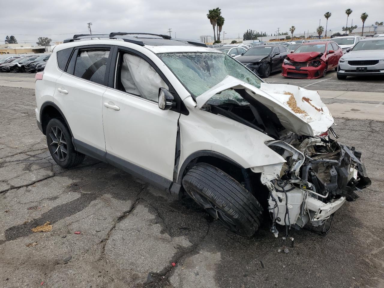 2018 Toyota Rav4 Se - Image 4