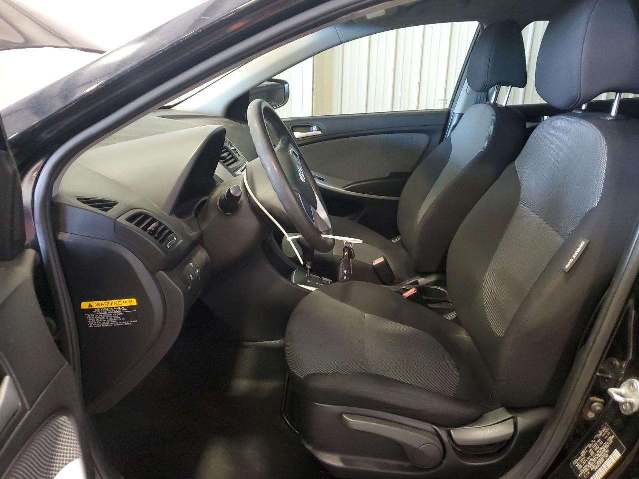 2012 Hyundai Accent Gls - Фото 7