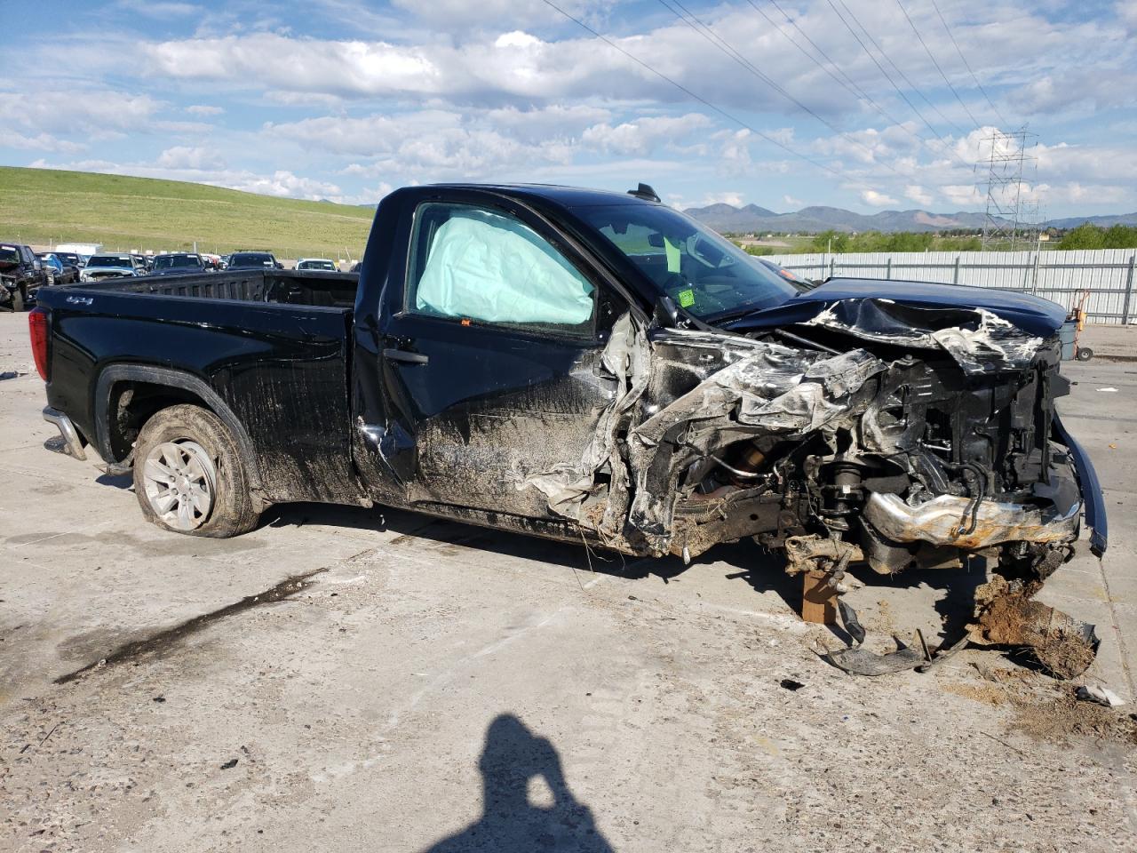 2025 GMC Sierra K1500 - Image 4