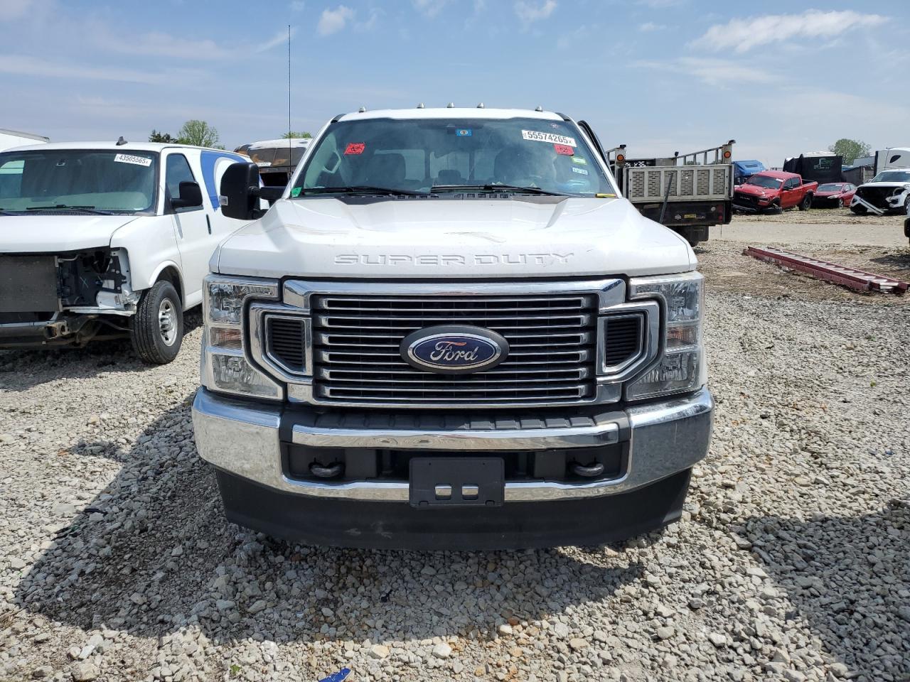 2020 Ford F350 Super Duty - Фото 5