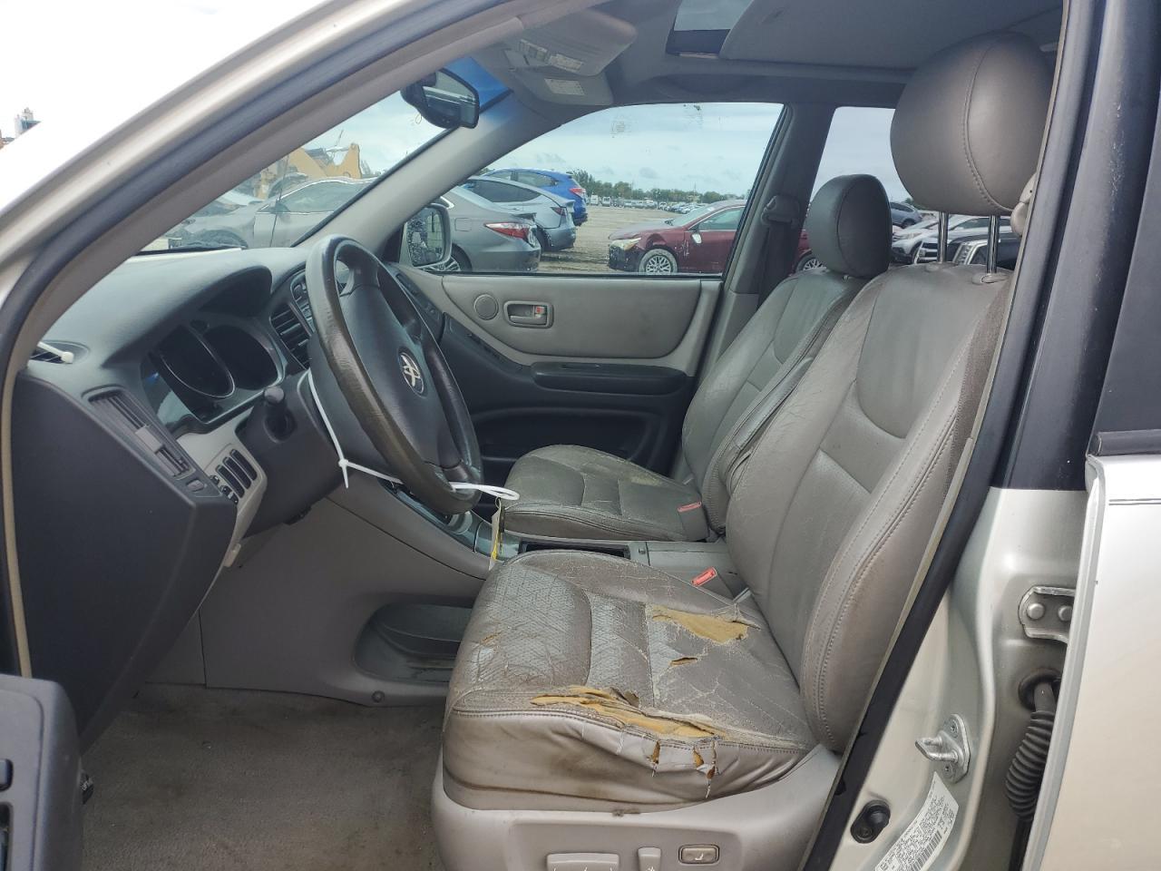 2003 Toyota Highlander Limited - Image 7