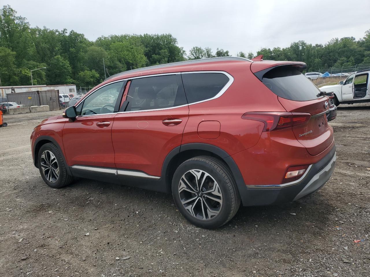 2019 Hyundai Santa Fe Limited - Фото 2