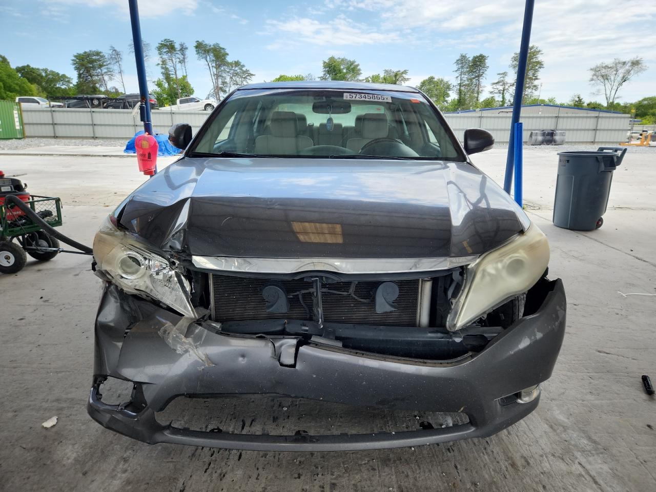 2011 Toyota Avalon Base - Image 5