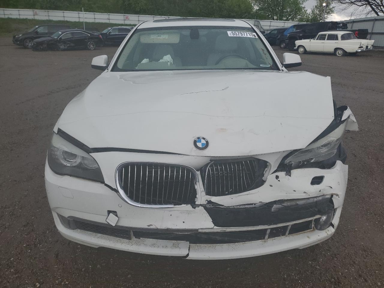 2012 BMW 750 Xi - Image 5