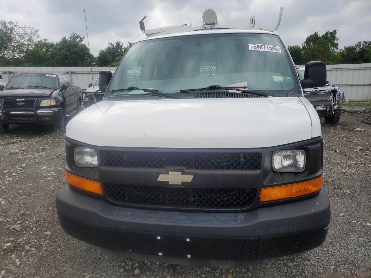 2013 Chevrolet Express G2500 - Image 5