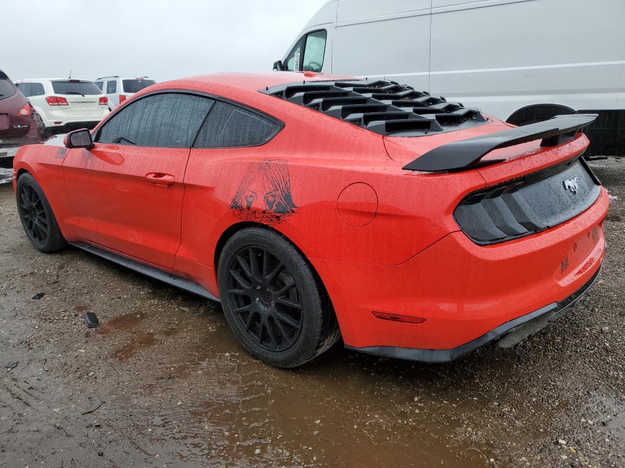 2019 Ford Mustang - Фото 2