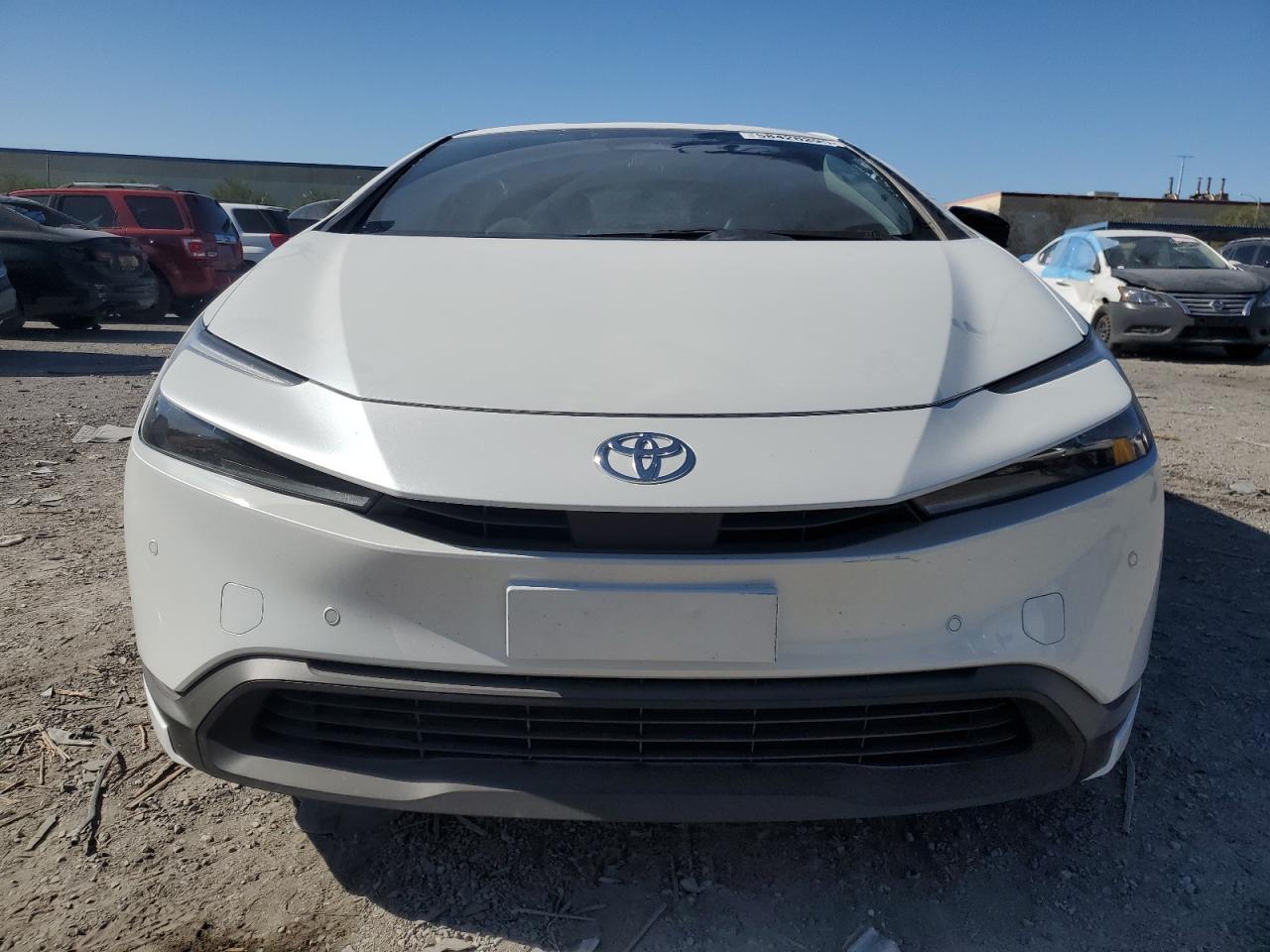 2024 Toyota Prius Le - Фото 5