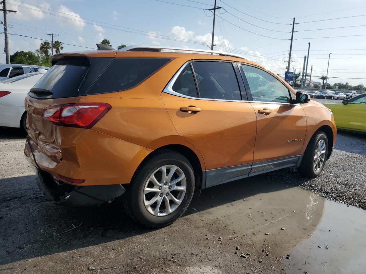 2018 Chevrolet Equinox Lt - Image 3