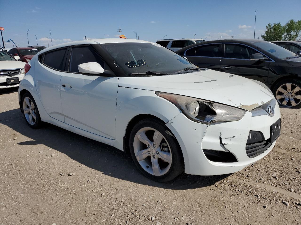 2013 Hyundai Veloster - Фото 4