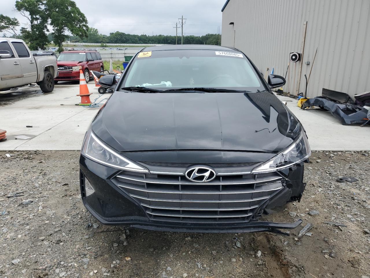 2020 Hyundai Elantra Se - Фото 5