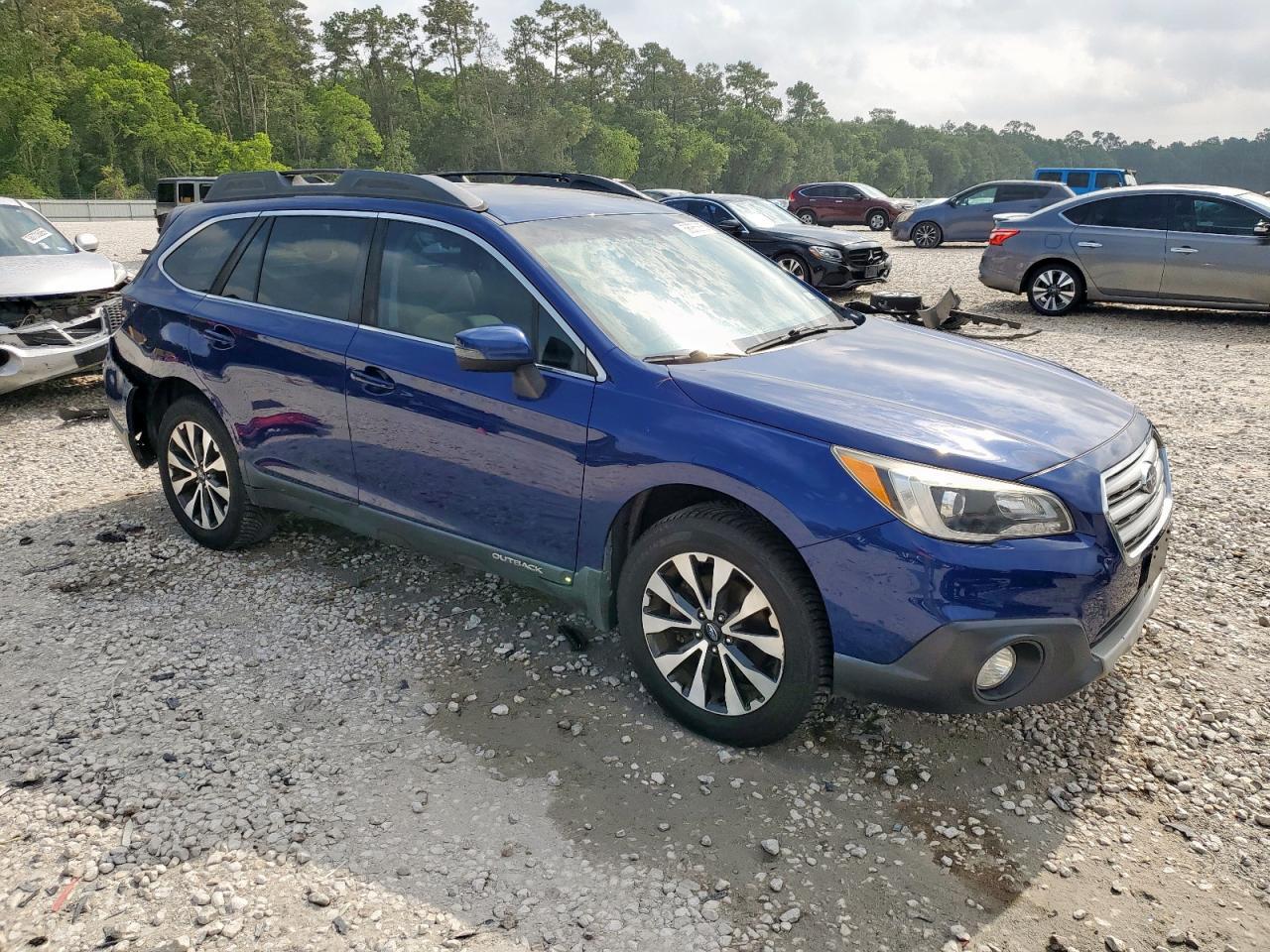 2017 Subaru Outback 2.5I Limited - Image 4