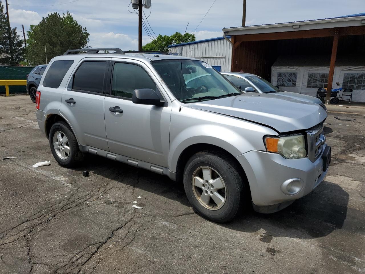 2010 Ford Escape Xlt - Фото 4