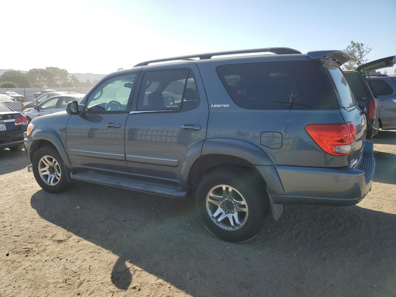 2005 Toyota Sequoia Limited - Фото 2
