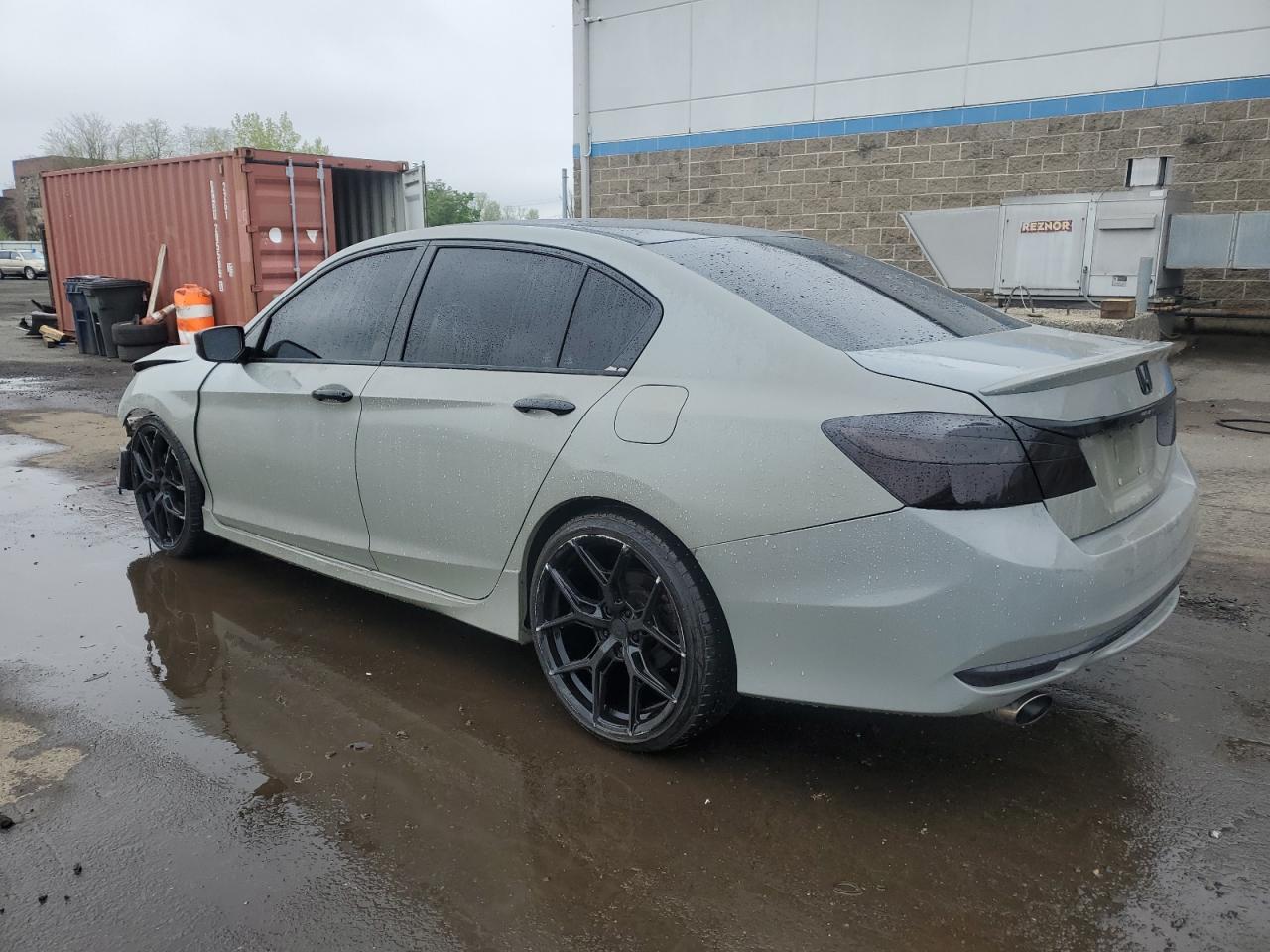 2017 Honda Accord Sport - Фото 2