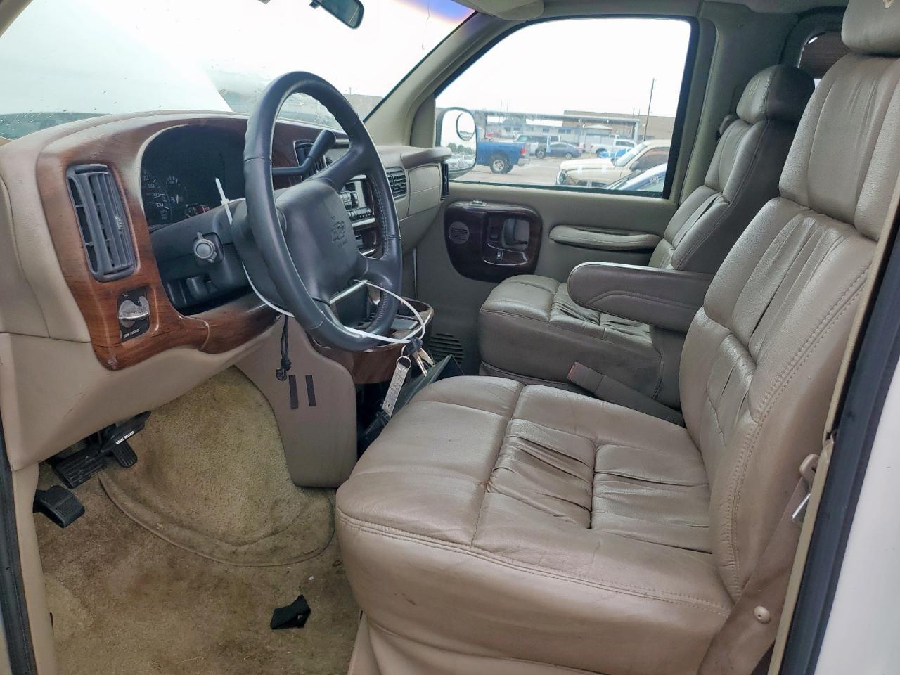 1999 Chevrolet Express G1500 - Фото 7