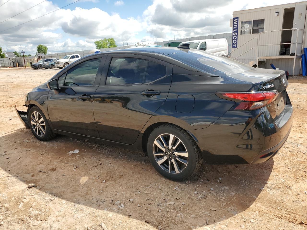 2021 Nissan Versa Sv - Image 2
