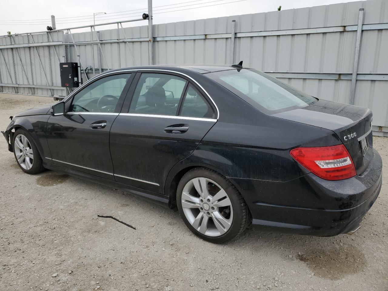2012 Mercedes-Benz C 300 4Matic - Фото 2