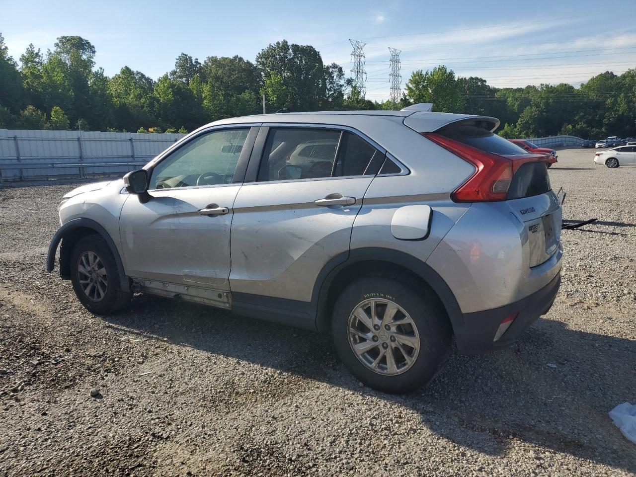 2019 Mitsubishi Eclipse Cross Es - Фото 2