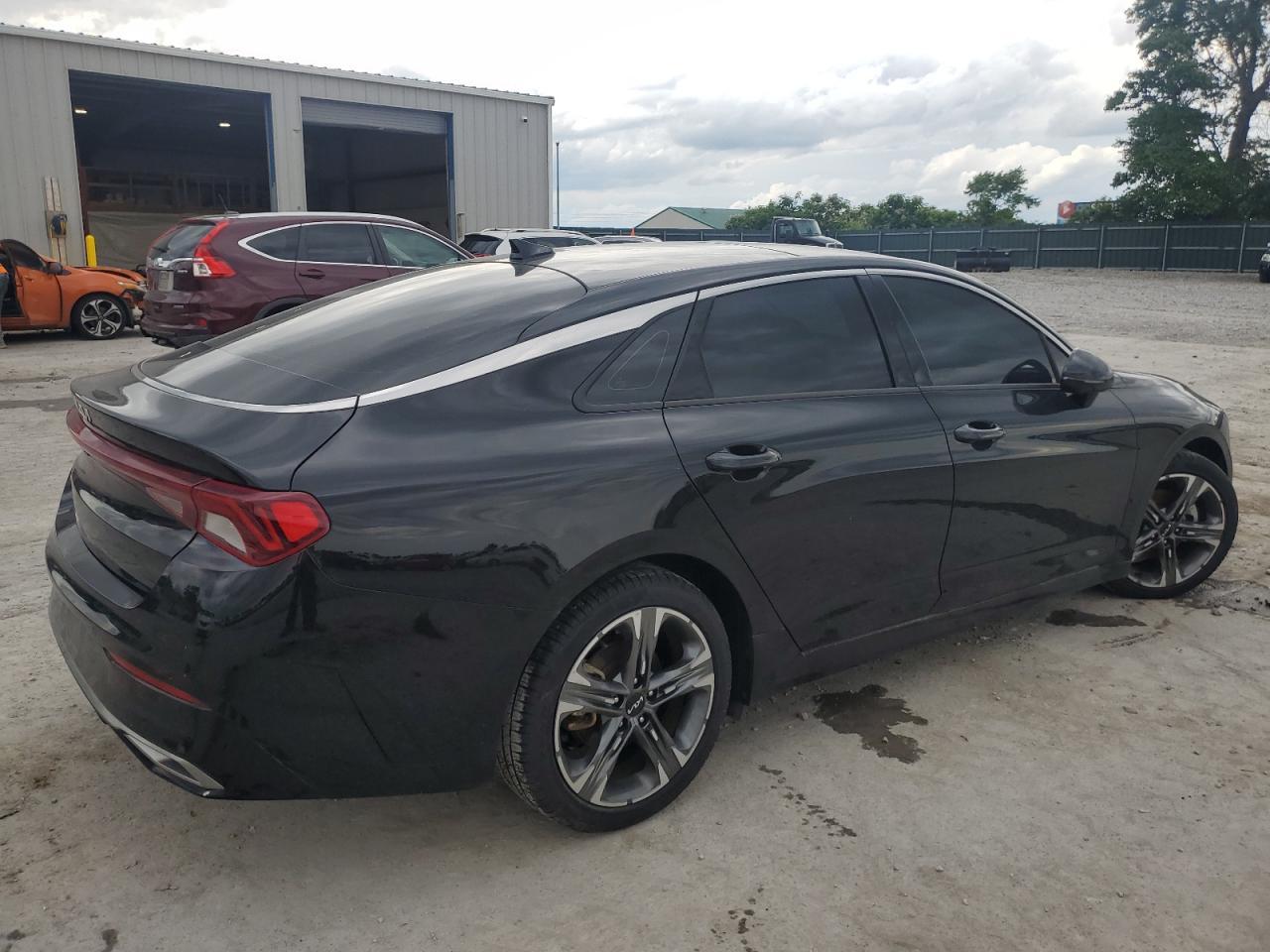 2022 Kia K5 Ex - Image 3