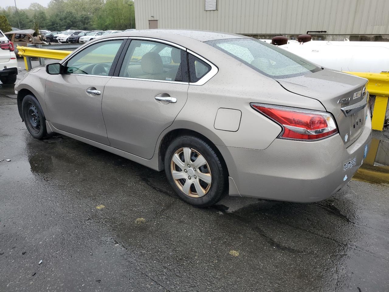2014 Nissan Altima 2.5 - Фото 2