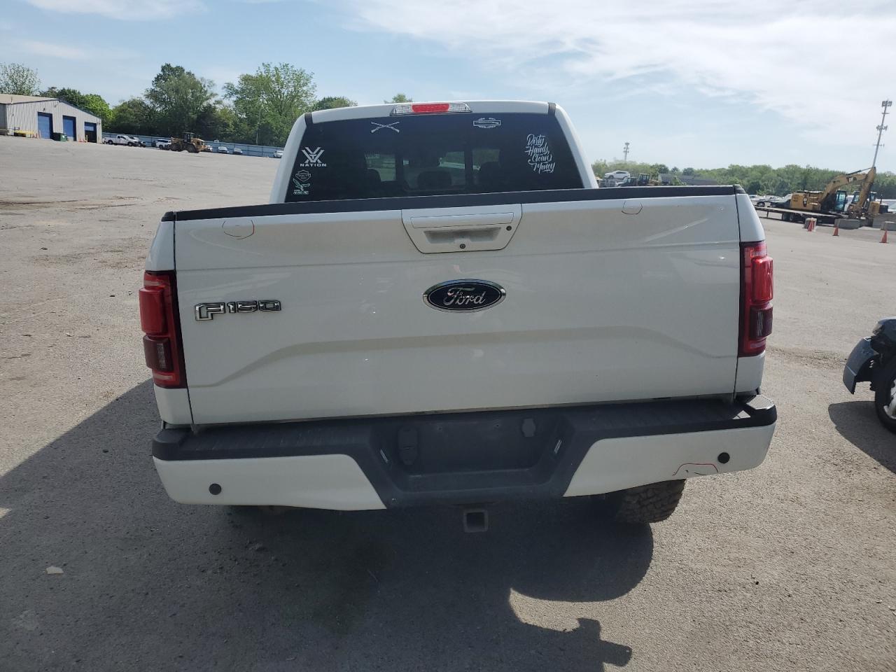 2015 Ford F150 Supercrew - Фото 6