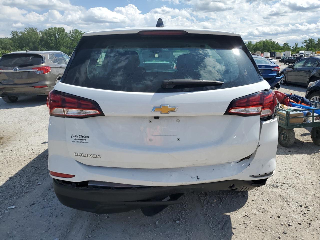 2022 Chevrolet Equinox Ls - Image 6