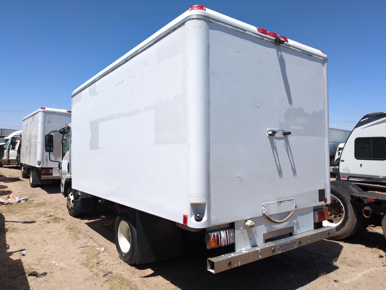 2017 Isuzu Npr - Image 2