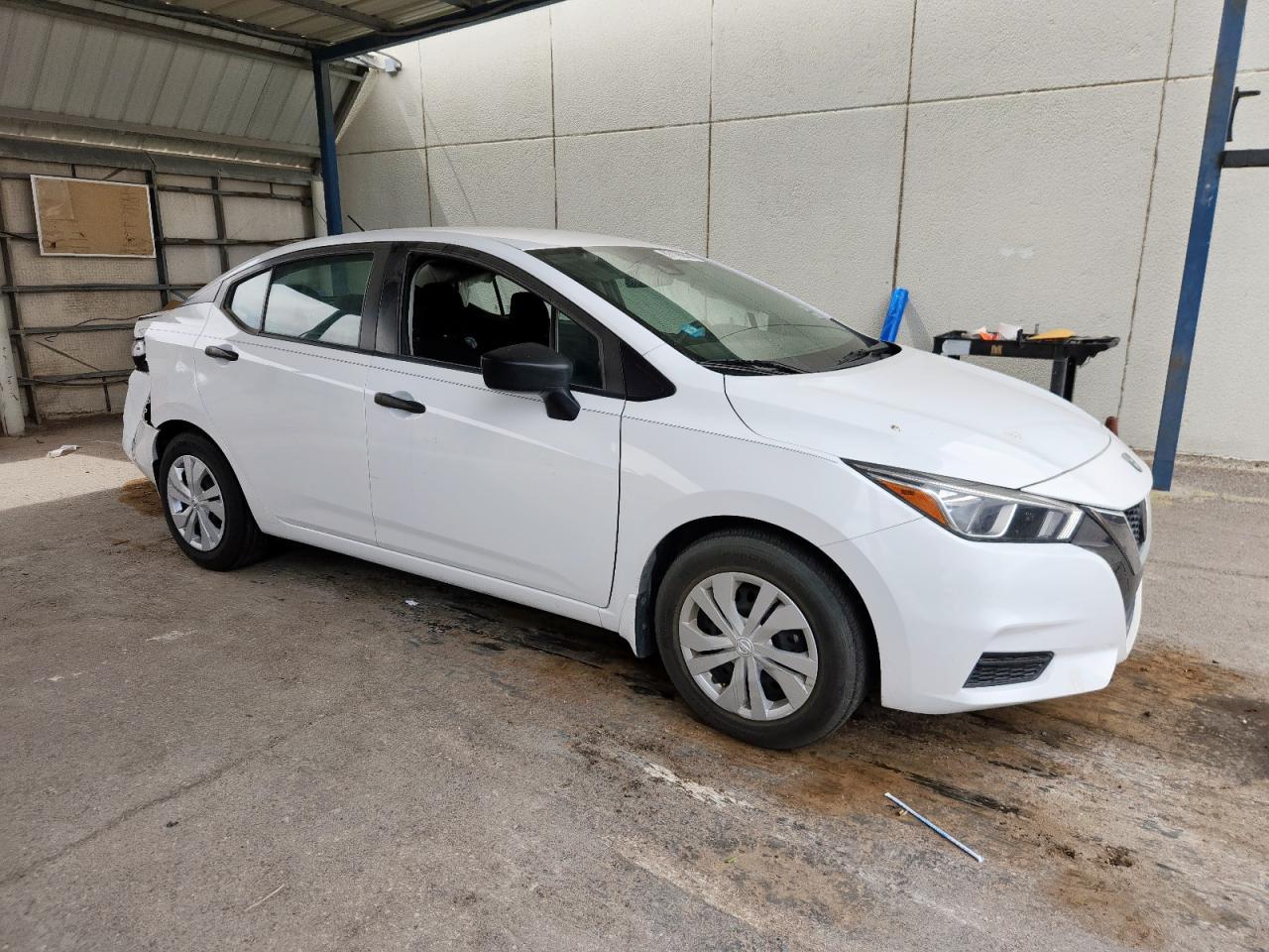 2021 Nissan Versa S - Фото 4